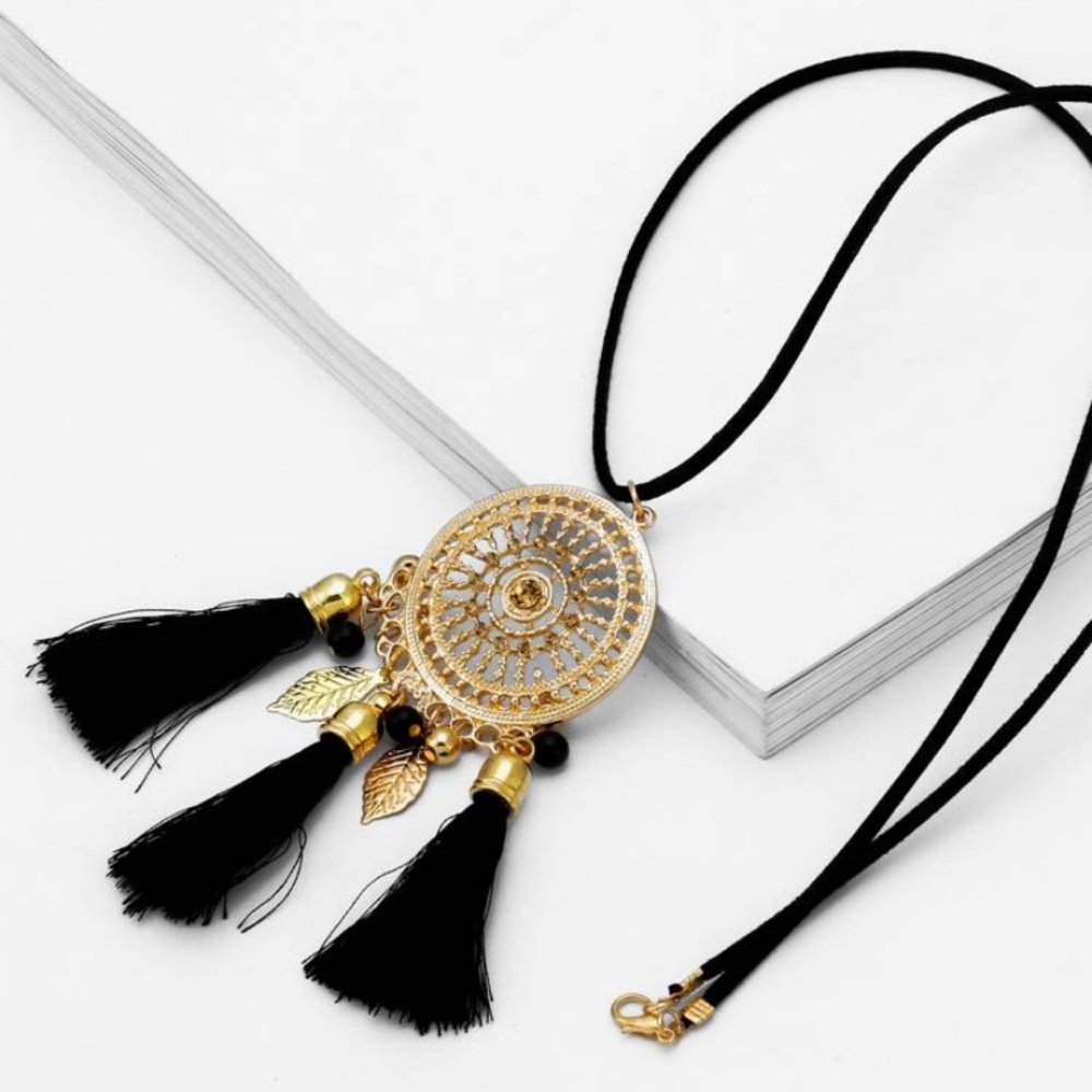 🌻 BOHO MEDALLION TASSLE NECKLACE 🌻